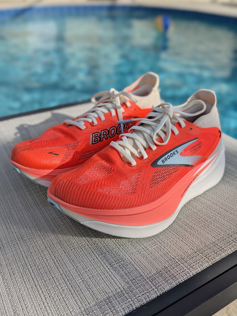 Brooks Hyperion Max 3 Women's Size 9.5 Fiery Coral Running Shoes 1204551B659 - Picture 3 of 12